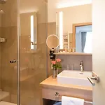 Romantik Sayn Hotell 4*