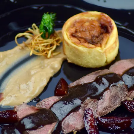 Romantik Sayn Ξενοδοχείο